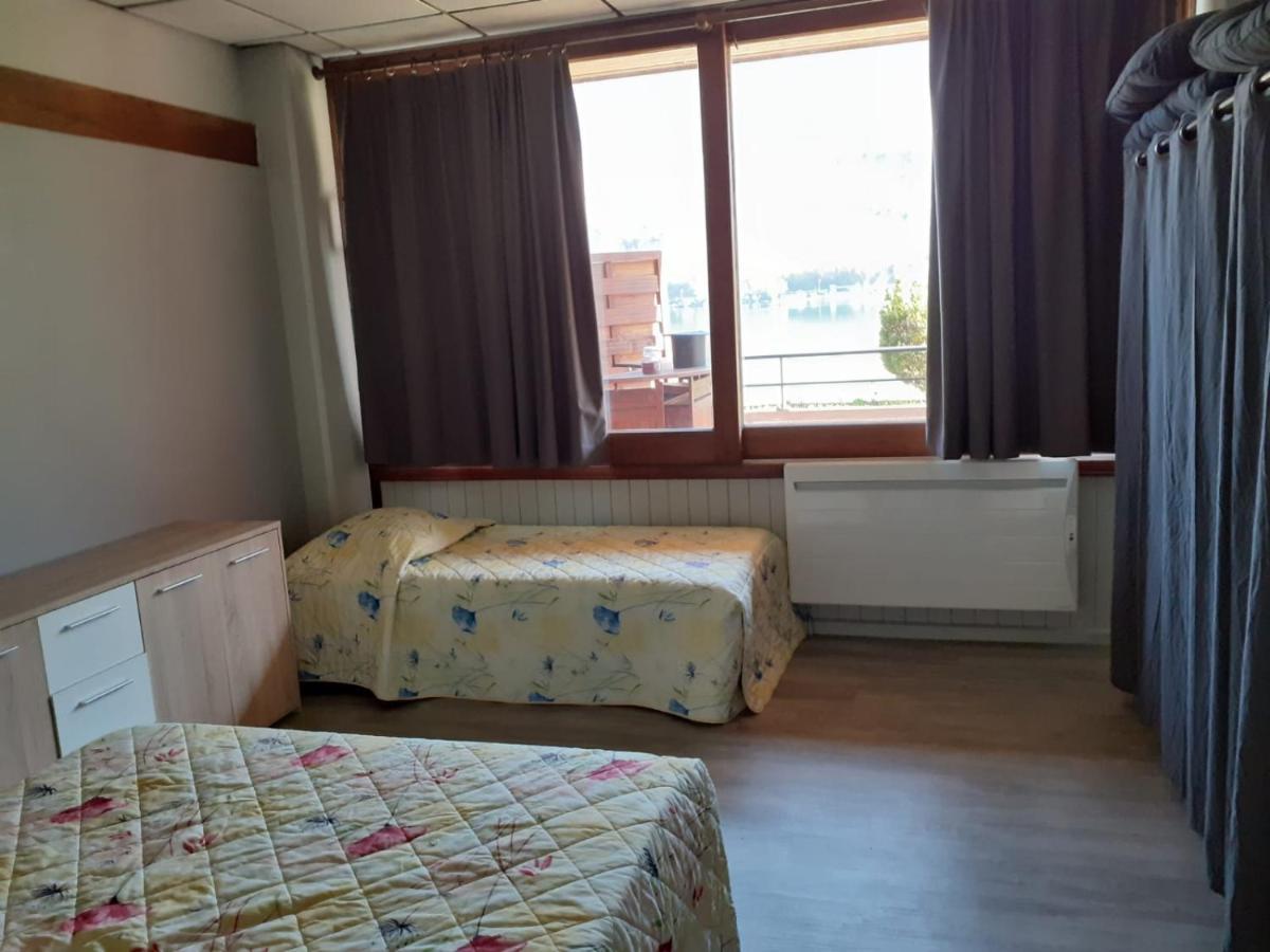 Les Sirenes Hotel Lepin-le-Lac Buitenkant foto